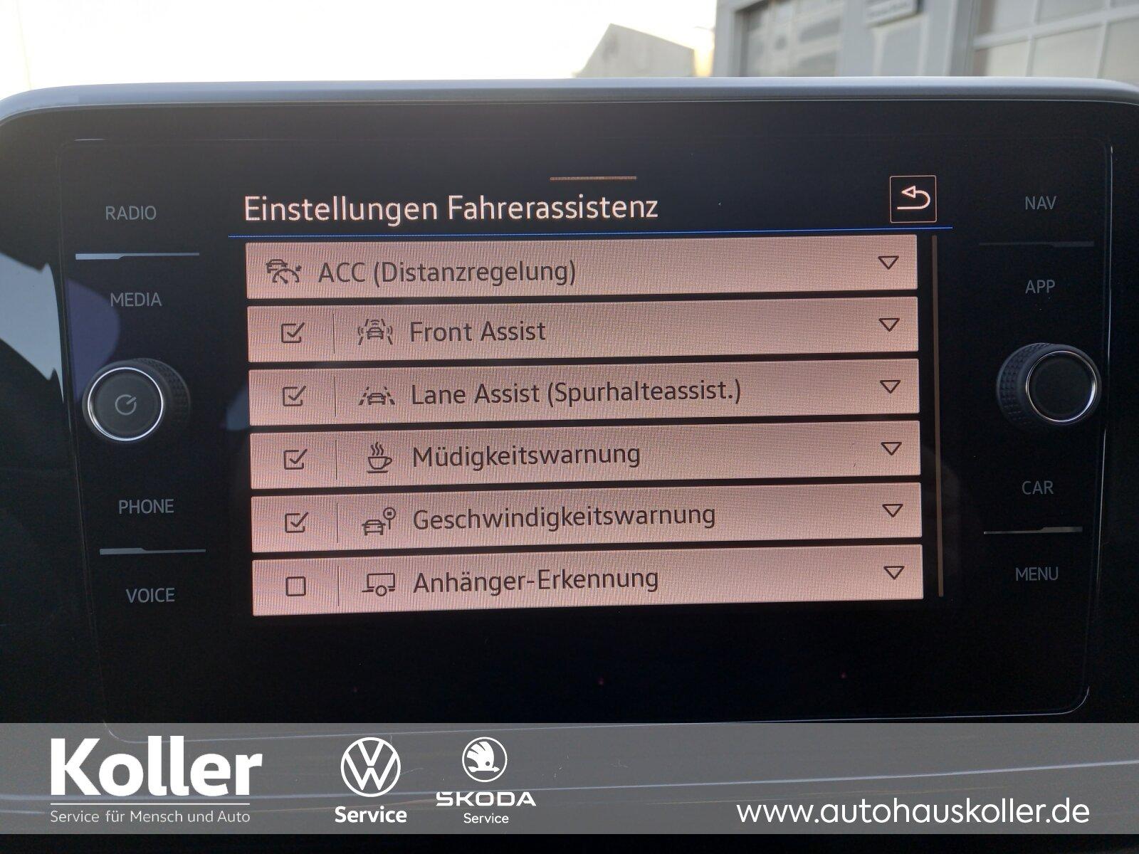 Volkswagen T-Roc 1.5 TSI DSG R-Line