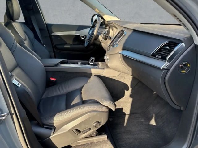 Volvo XC90 AWD Dark Plus T8