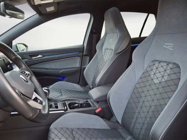 Volkswagen Golf 1.5 TSI R-Line