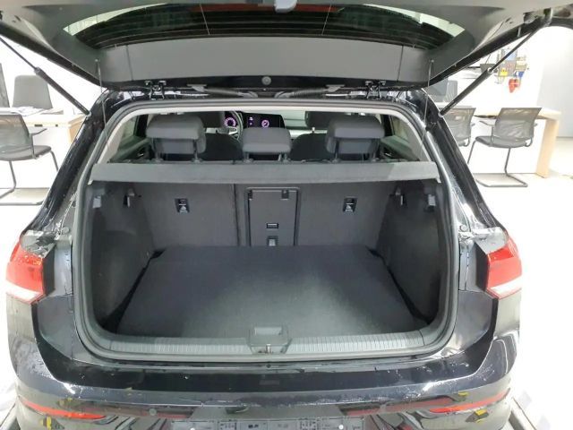 Volkswagen Golf 1.5 eTSI DSG Move