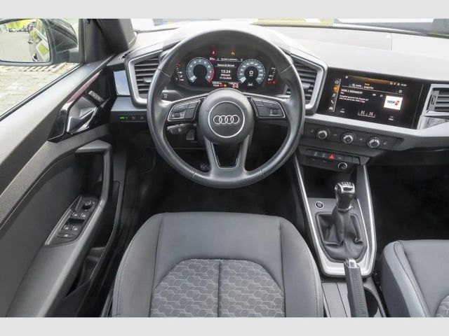 Audi A1 25 TFSI S-Line Sportback