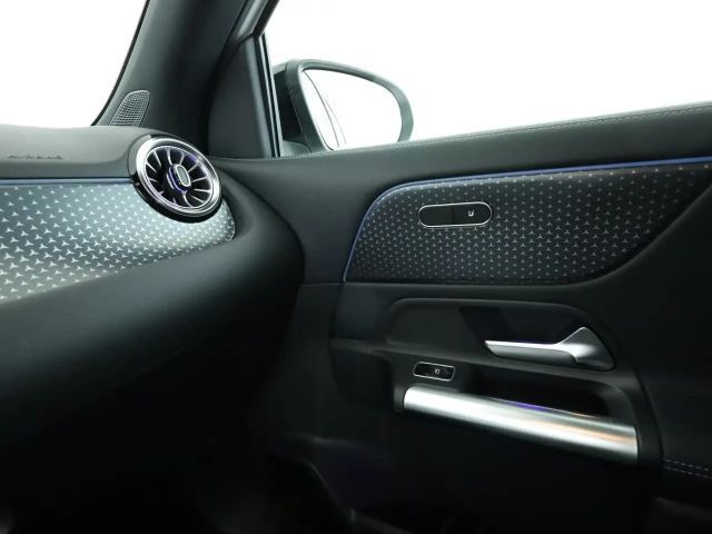 Mercedes-Benz GLA 220 4MATIC