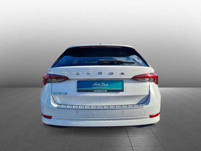 Skoda Octavia 1.5 TSI Ambition Combi