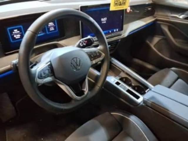 Volkswagen Passat 1.5 eTSI Business