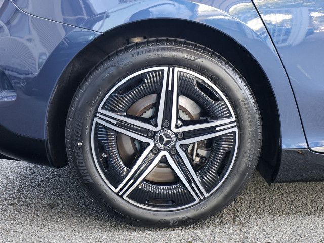 Mercedes-Benz EQE 4MATIC 500 Sedan