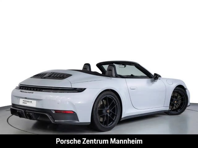 Porsche 992 4 Cabrio Carrera GTS