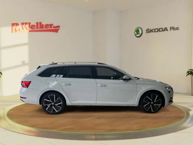 Skoda Superb 2.0 TDI Combi Style Style