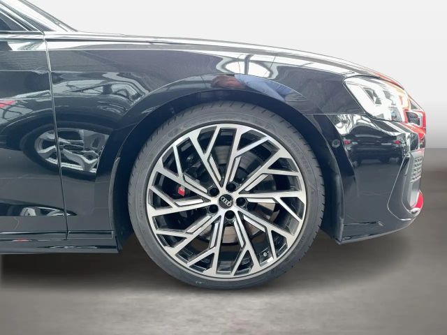 Audi S8 4.0 TFSI Quattro