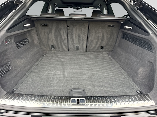 Audi RS Q8 Performance Quattro