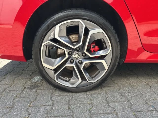 Skoda Octavia Combi RS iV