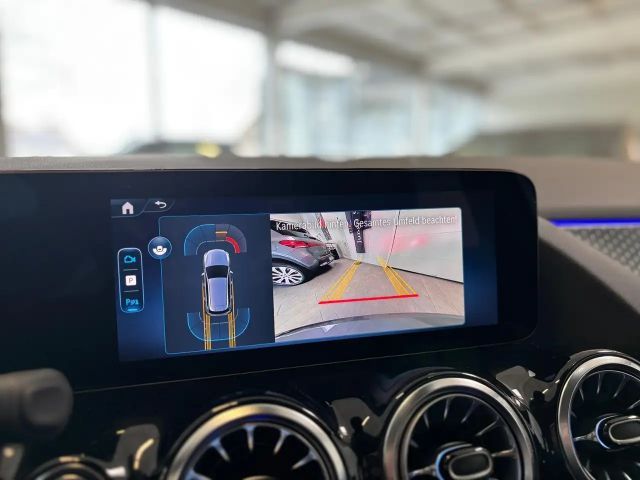 Mercedes-Benz B 200 Progressive Sedan