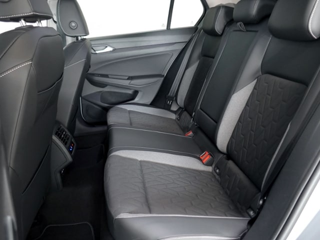 Volkswagen Golf 1.5 eTSI DSG Golf VIII