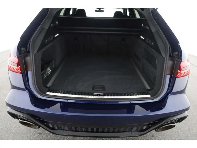 Audi RS6 Avant Quattro