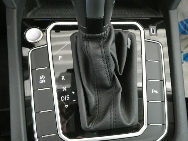 Volkswagen Passat Business DSG Variant