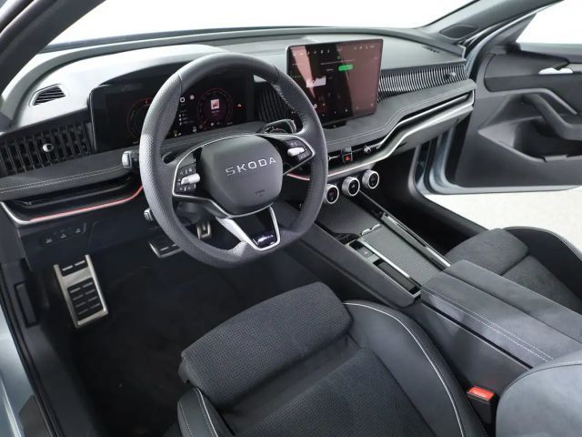 Skoda Superb Sportline iV