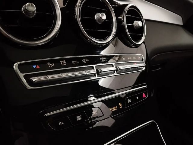 Mercedes-Benz GLC 300 4MATIC