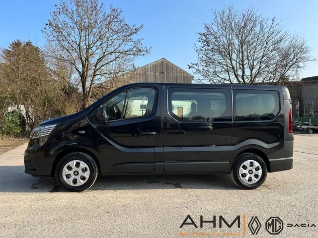 Renault Trafic Blue Combi dCi 150