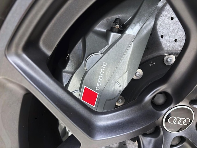 Audi A6 e-tron Avant Performance Quattro