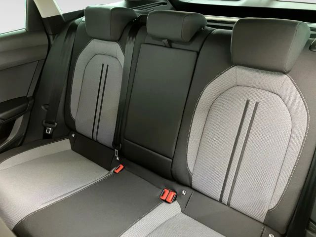 Seat Leon 1.5 eTSI Sportstourer Style
