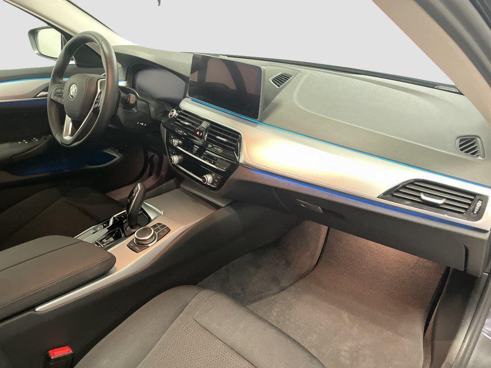 BMW 530 530e Touring