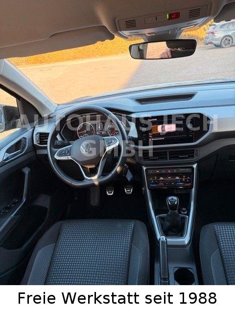 Volkswagen T-Cross Active