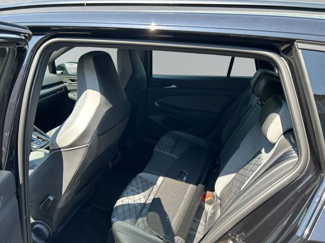 Volkswagen Golf DSG R-Line Variant