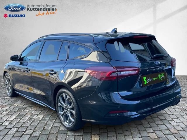 Ford Focus ST Line Wagon