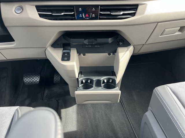 Volkswagen Multivan Lang Life T7