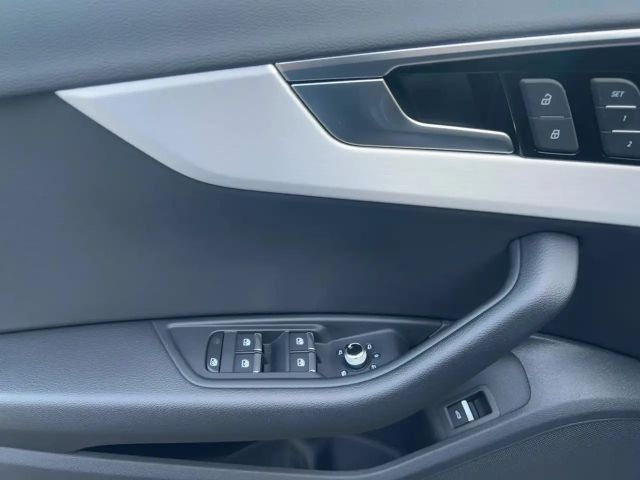 Audi A4 40 TFSI S-Line S-Tronic