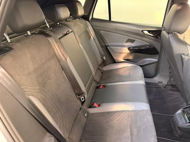 Volkswagen ID.4 IQ.Drive Performance Pro