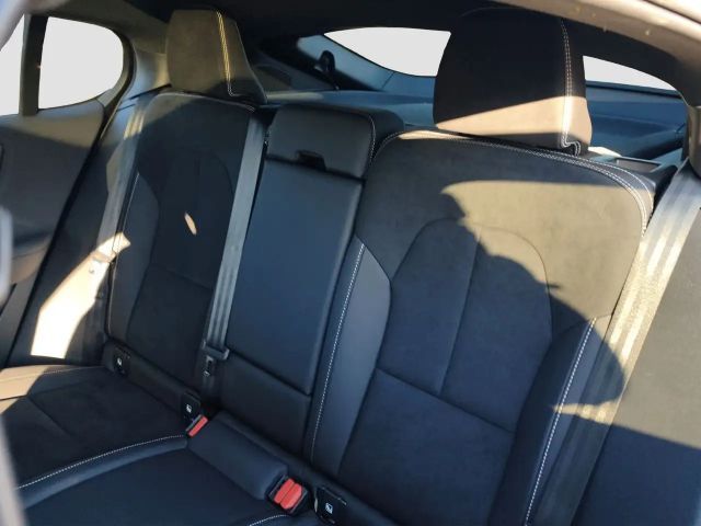 Volvo C40 AWD Recharge Ultimate