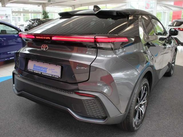 Toyota C-HR Hybride Team D