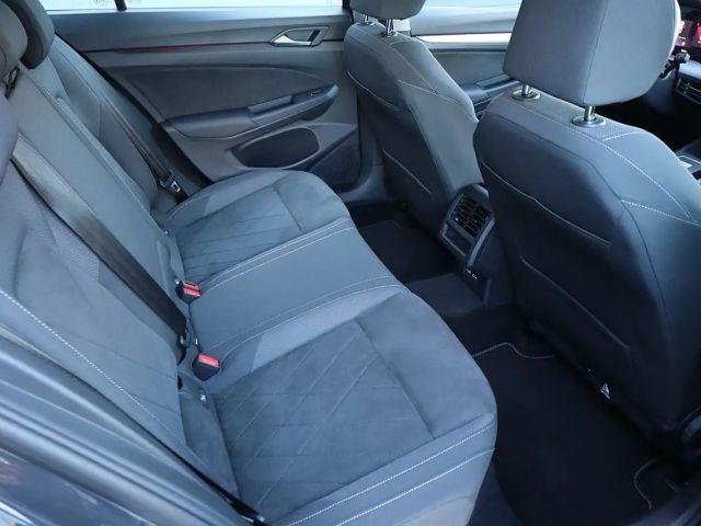 Volkswagen Golf DSG Life Variant