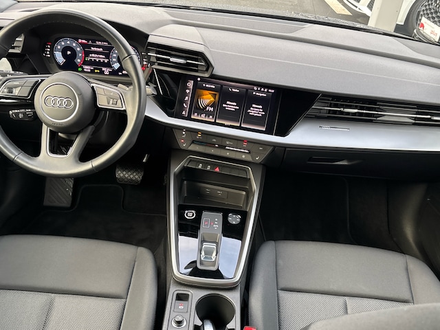 Audi A3 30 TFSI S-Tronic Sportback