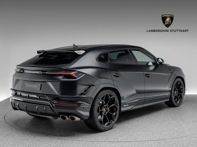 Lamborghini Urus Performante
