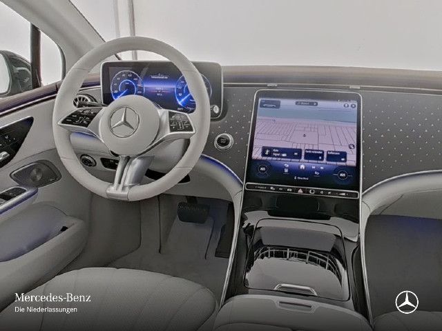 Mercedes-Benz EQE 300 Sedan