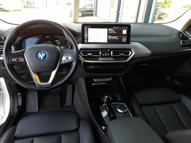 BMW X3 xDrive30e