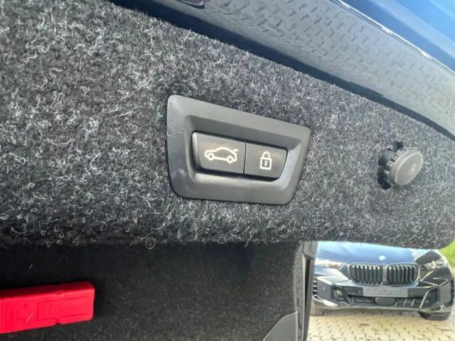 BMW 550 550i M-Sport Sedan xDrive