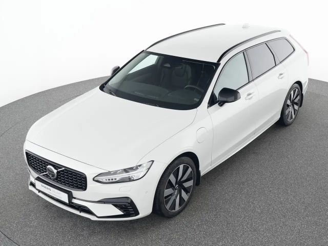 Volvo V90 AWD Dark Plus T6