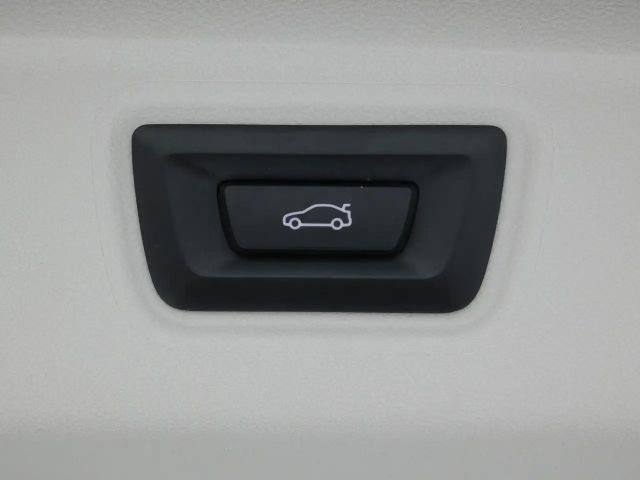 BMW 330 330e Touring