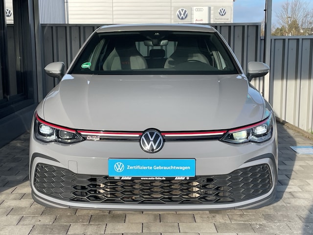 Volkswagen Golf 2.0 TSI DSG Golf VIII IQ.Drive