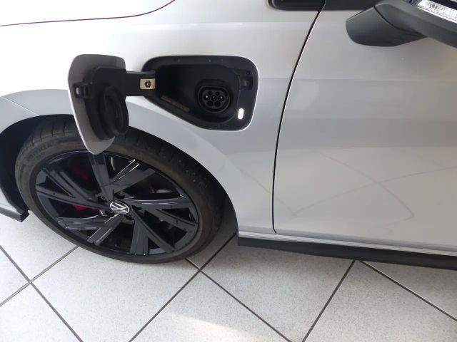 Volkswagen Golf GTE eHybrid