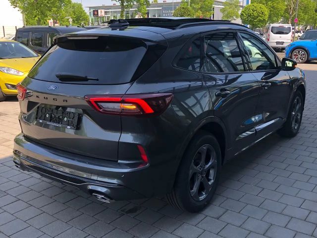 Ford Kuga EcoBoost ST Line