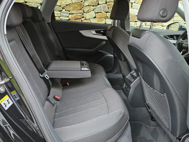 Audi A4 35 TDI S-Tronic