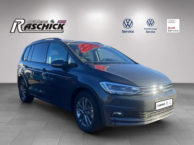 Volkswagen Touran 1.5 TSI Comfortline DSG