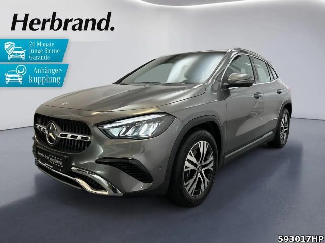 Mercedes-Benz GLA 200 Progressive