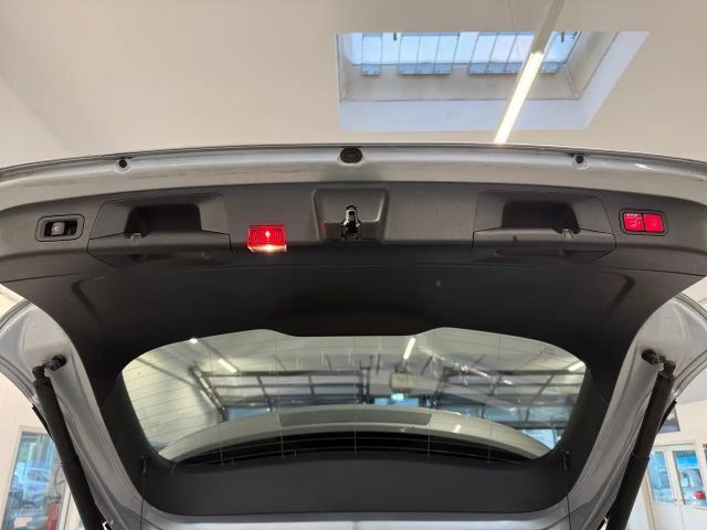 Mercedes-Benz GLA 200 4MATIC GLA 200 d