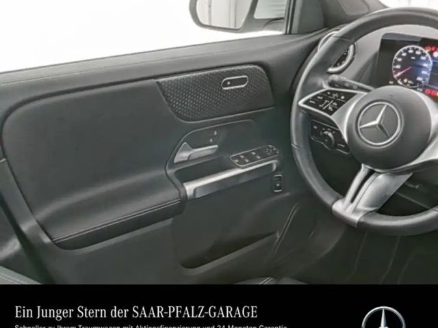 Mercedes-Benz GLB 200 Progressive