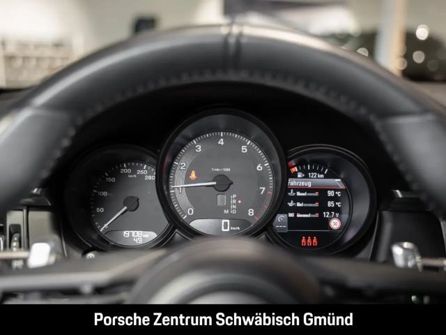 Porsche Macan Surround-View BOSE Luftfederung 20-Zoll