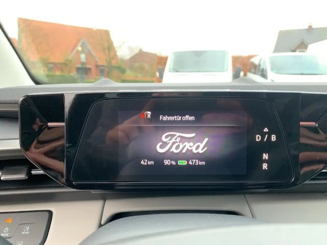 Ford Explorer Extended range RWD